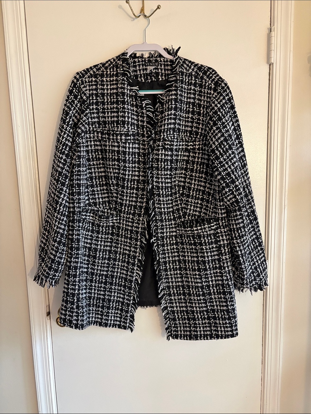 VENUS Black and White Tweed Fringe Jacket